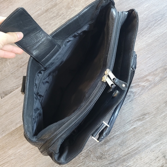 Rare Black Genuine Leather Mercedes-Benz Computer Bag - Picture 3 of 10